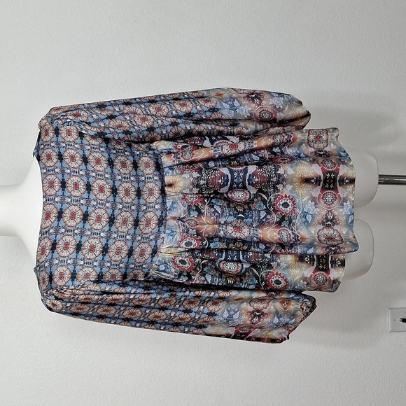 KAS New York Red Blue Embroidered Bohemian Balloon Sleeve Peasant Boho Blouse M - Picture 7 of 12